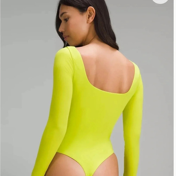 NWT Lululemon Wundermost Square-Neck Ultra Soft Long Sleeve Bodysuit Size S Lime - Picture 3 of 11